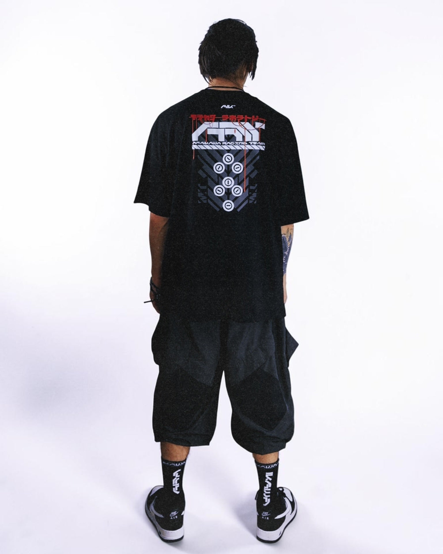 [MG-SS.B0000] A.R.T. Oversized Black Tee